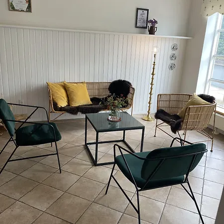 Sdr. Bjert Han/Misafirhane