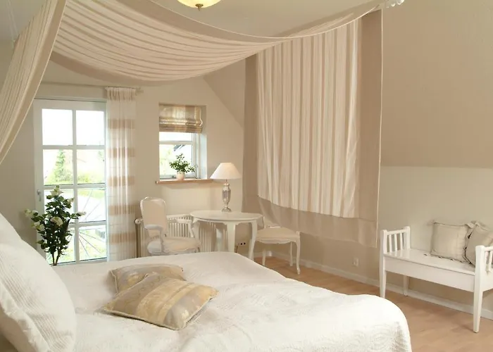 Sdr. Bjert Locanda 3*